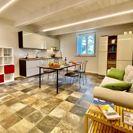 Holiday home Al Teatro Di Tavignano *
