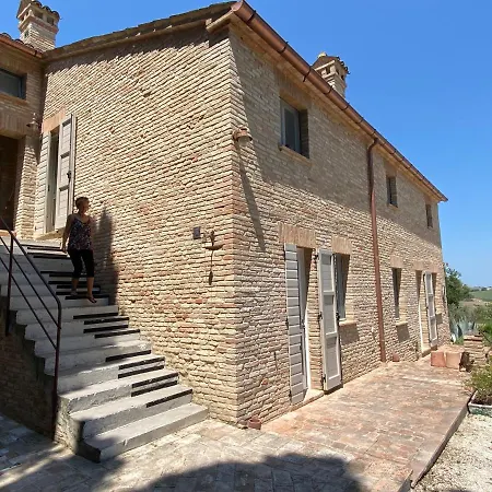 Al Teatro Di Tavignano Holiday home