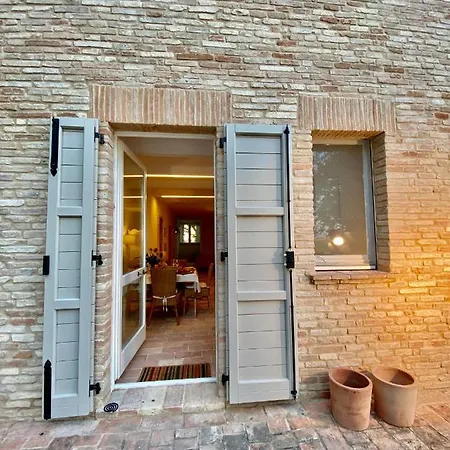 Al Teatro Di Tavignano Holiday home